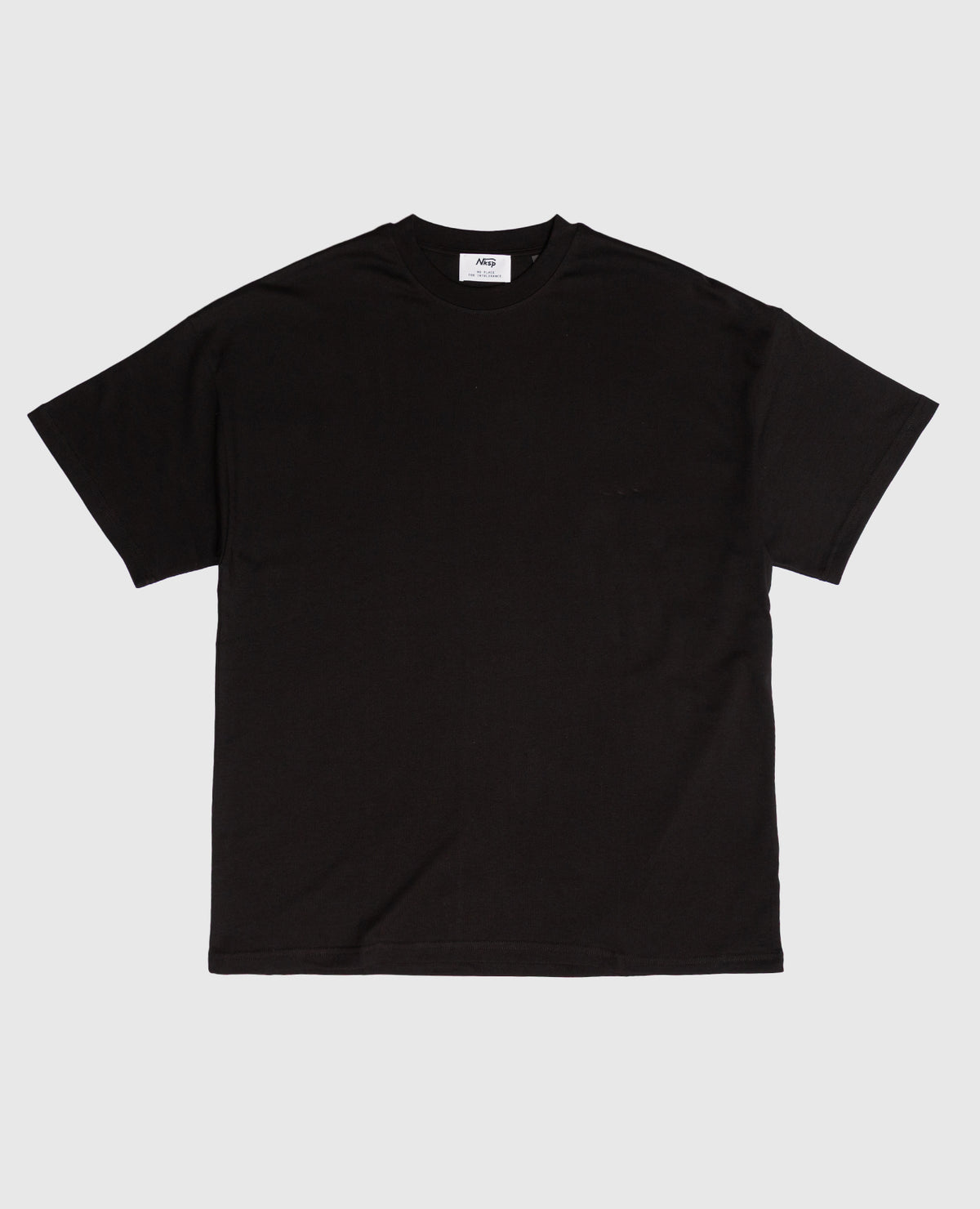 Oversized T-Shirt Schwarz von NKSP – Heavyweight-Basic aus Bio-Baumwolle ohne Motiv, Vorderansicht